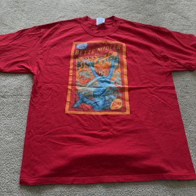 LOT 208A: Bette Midler T-Shirts & More: Kiss My Brass Tour