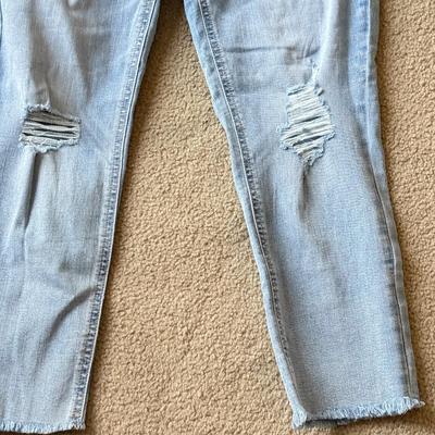 LOT 212A: NWT Light Wash Jeans: Lauren Conrad Skinny Crop (12), Angels Skinny Hipsters w/ Star Stud Belt (5), Blue Asphalt Flare (7)...