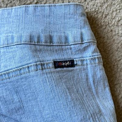 LOT 212A: NWT Light Wash Jeans: Lauren Conrad Skinny Crop (12), Angels Skinny Hipsters w/ Star Stud Belt (5), Blue Asphalt Flare (7)...