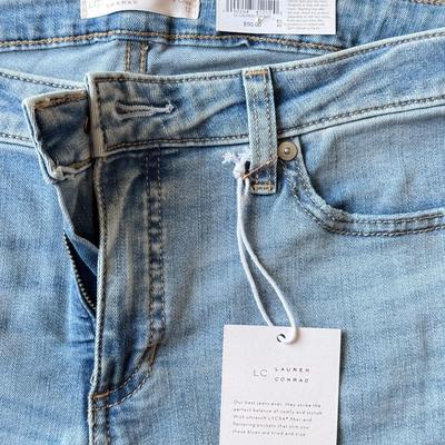 LOT 212A: NWT Light Wash Jeans: Lauren Conrad Skinny Crop (12), Angels Skinny Hipsters w/ Star Stud Belt (5), Blue Asphalt Flare (7)...