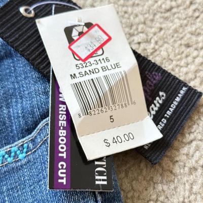 LOT 213A: NWT Denim Jeans: YMI (5), 7 for All Mankind w/ Swarovski Crystal Accents (W27&W28), Nautica Boys (30), VIP Collection (33),...