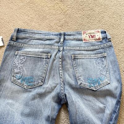LOT 213A: NWT Denim Jeans: YMI (5), 7 for All Mankind w/ Swarovski Crystal Accents (W27&W28), Nautica Boys (30), VIP Collection (33),...