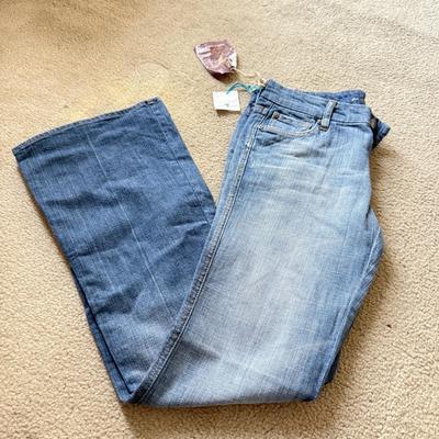 LOT 213A: NWT Denim Jeans: YMI (5), 7 for All Mankind w/ Swarovski Crystal Accents (W27&W28), Nautica Boys (30), VIP Collection (33),...