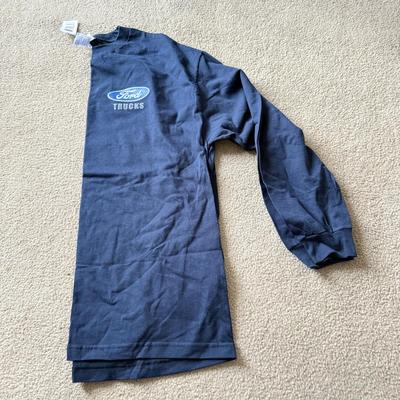 LOT 214A: T-Shirts, Some NWT: Guess, Napoleon Dynamite, Crown Royal 2000, Looney Tunes Tasmanian Devil Motocross Tank (M), Bass Fishing,...