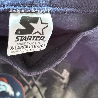 LOT 216A: NFL Team Merch: Green Bay Packers (Shirts, Jersey, Sweatpants), Miami Dolphins (Bedazzled Tee, Dan Marino Starter T, Jersey),...