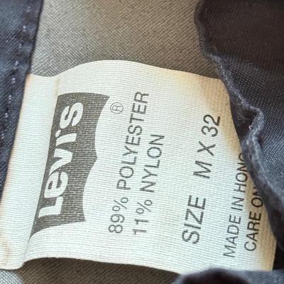 LOT 218B: NWT Member's Mark Relzxed Fit Denim Jean Shorts (36) & Cargo Pants / Shorts: Silvertab, Calvin Klein, Northwest...