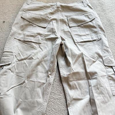 LOT 218B: NWT Member's Mark Relzxed Fit Denim Jean Shorts (36) & Cargo Pants / Shorts: Silvertab, Calvin Klein, Northwest...