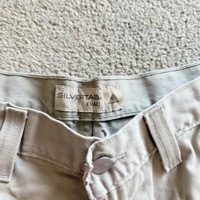 LOT 218B: NWT Member's Mark Relzxed Fit Denim Jean Shorts (36) & Cargo Pants / Shorts: Silvertab, Calvin Klein, Northwest...