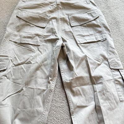 LOT 218B: NWT Member's Mark Relzxed Fit Denim Jean Shorts (36) & Cargo Pants / Shorts: Silvertab, Calvin Klein, Northwest...