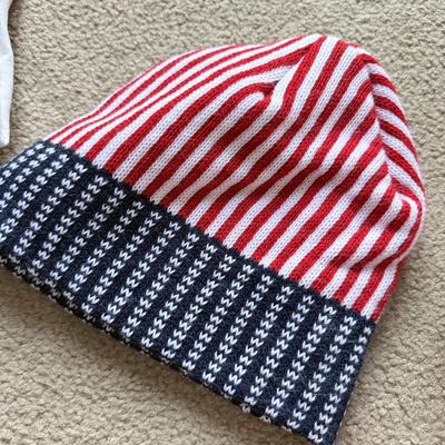 LOT 221B: Patriotic USA Clothing Collection: Zip Fleece, T-Shirts & Beanie