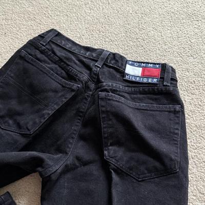 LOT 223L: Collection of Jeans: Tommy Hilfiger & Ralph Lauren, Sizes: 5x30, 20, 4, 36x30