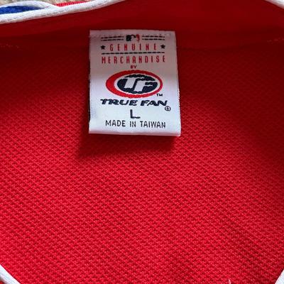 LOT 224L: MLB Philadelphia Phillies Fandom Collection: NWT Windbreaker (XL), #25 Jim Thome True Fan Jersey (L), T-Shirts, Hat & Car...