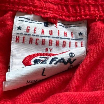 LOT 224L: MLB Philadelphia Phillies Fandom Collection: NWT Windbreaker (XL), #25 Jim Thome True Fan Jersey (L), T-Shirts, Hat & Car...