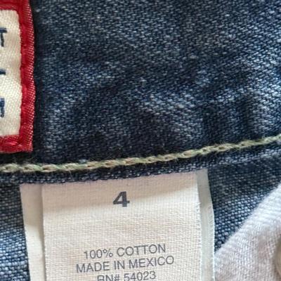 LOT 225L: Summer Y2K Fashion: Guess Jeans Shirts & Shorts