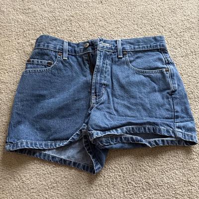 LOT 225L: Summer Y2K Fashion: Guess Jeans Shirts & Shorts