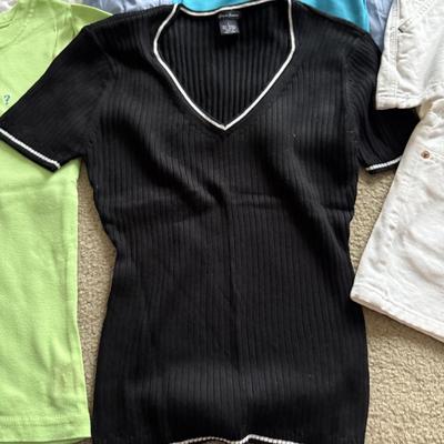 LOT 225L: Summer Y2K Fashion: Guess Jeans Shirts & Shorts