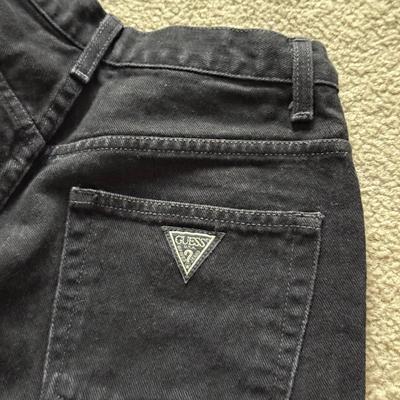 LOT 225L: Summer Y2K Fashion: Guess Jeans Shirts & Shorts