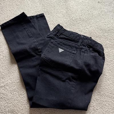 LOT 227L: NWT Dickies Shorts (6) w/ Petite / Teen Guess Jeans Brand Pants, Shorts & Skirt