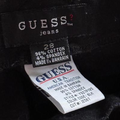 LOT 227L: NWT Dickies Shorts (6) w/ Petite / Teen Guess Jeans Brand Pants, Shorts & Skirt