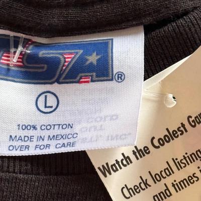 LOT 228L: NHL Philadelphia Flyers Clothing: PJ Pants, Sweat Suit, Polo, Muscle Tees, NWT & More