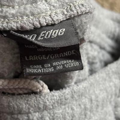 LOT 228L: NHL Philadelphia Flyers Clothing: PJ Pants, Sweat Suit, Polo, Muscle Tees, NWT & More