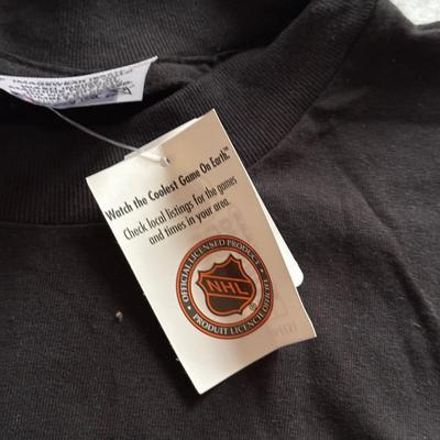 LOT 228L: NHL Philadelphia Flyers Clothing: PJ Pants, Sweat Suit, Polo, Muscle Tees, NWT & More