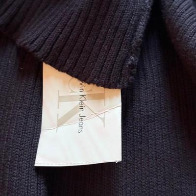 LOT 229L: Collection of NWT Juniors / Petite Women's Sweaters incl. Calvin Klein