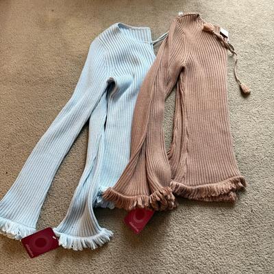 LOT 229L: Collection of NWT Juniors / Petite Women's Sweaters incl. Calvin Klein