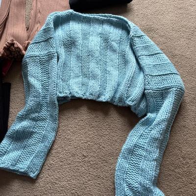 LOT 229L: Collection of NWT Juniors / Petite Women's Sweaters incl. Calvin Klein