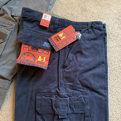 LOT 230L: NWT Nesi Cargo Pants (36R) & NWT Plugg Pants (34/34, 34/32, 34, 33/32)