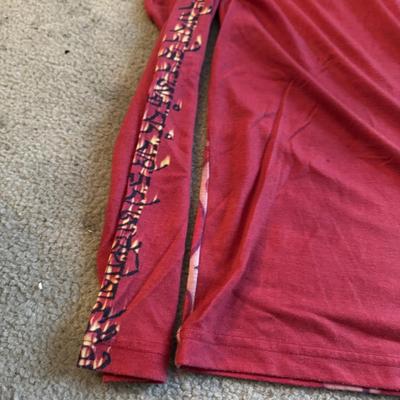 LOT 232L: Funky Shirts w/ Cool Prints & Patterns