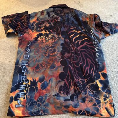 LOT 232L: Funky Shirts w/ Cool Prints & Patterns