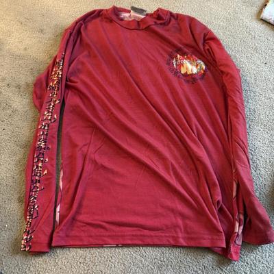 LOT 232L: Funky Shirts w/ Cool Prints & Patterns