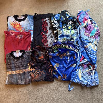LOT 232L: Funky Shirts w/ Cool Prints & Patterns