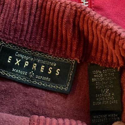 LOT 233L: Juniors / Petite Skirts, Pants & Shorts: Express, Christie brooks, XOXO, Rave, Mudd & More