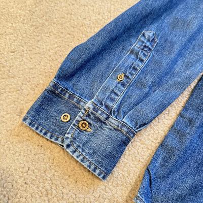 LOT 235L: NWT Ladies' Luella Collared Shirts, G. Lance Petite Sheer Shirts & Men's Route 66 Denim Button Up (Large)