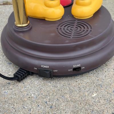 LOT 236A: New Disney Creative Joes Mickey Mouse Animated Talking Lamp DM-352-001
