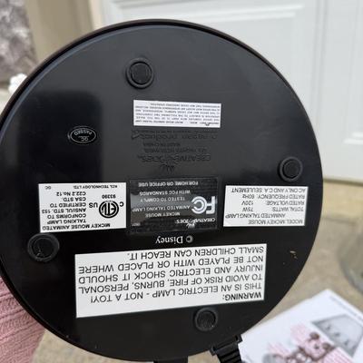 LOT 236A: New Disney Creative Joes Mickey Mouse Animated Talking Lamp DM-352-001