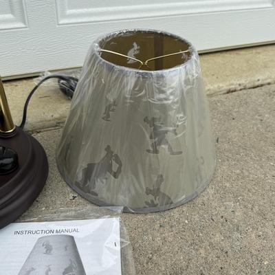 LOT 237A: New Disney Creative Joes Goofy Animated Talking Lamp DM-403-001