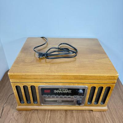 LOT 238A: Detrola Model KM837: plays Vinyl Records & CDs