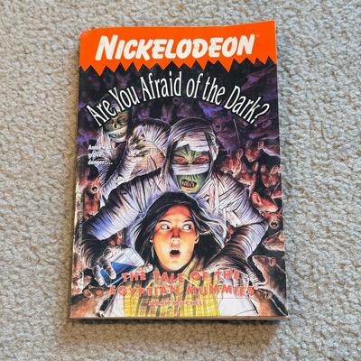 LOT 239L: 90's Nickelodeon: Signed Copy of Keenan & Kel's Good Burger on VHS w/ Books: Keenan & Kel, Alex Mack &...