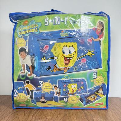 LOT 245A: New Nickelodeon Play Hut SpongeBob SquarePants 5-in-1 Play Tent