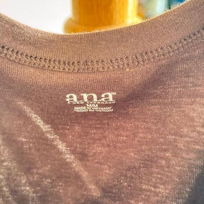 LOT 246L: NWT Ladies’ Shirts for Summer: Baja Blue, Ocean Drive, Arizona & More