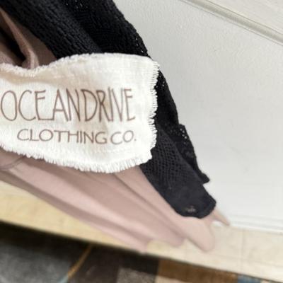 LOT 246L: NWT Ladies’ Shirts for Summer: Baja Blue, Ocean Drive, Arizona & More