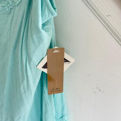 LOT 246L: NWT Ladies’ Shirts for Summer: Baja Blue, Ocean Drive, Arizona & More