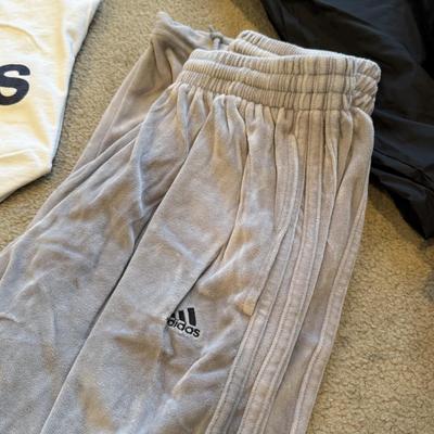 LOT 249L: Adidas Sportswear collection incl NWT Long Sleeve Tee w/ Matching Windbreaker Pants