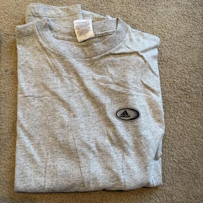 LOT 249L: Adidas Sportswear collection incl NWT Long Sleeve Tee w/ Matching Windbreaker Pants