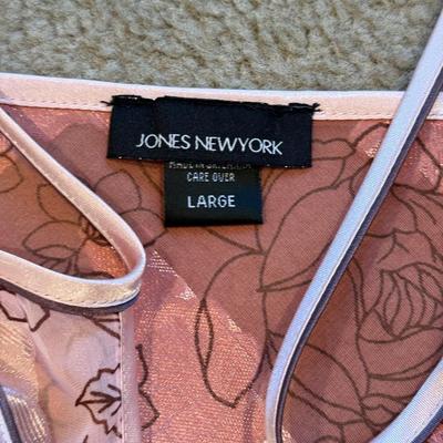 LOT 250B: Pink & Black Frederick's of Hollywood Robe w/ Lace Night Gown, Silk Sleep Shorts & More