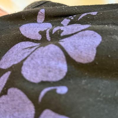 LOT 251L: Bin Full of Petite / Junior Ladies' Tanks & Tees: Guess, OP, Taxi, Blue Asphalt & More