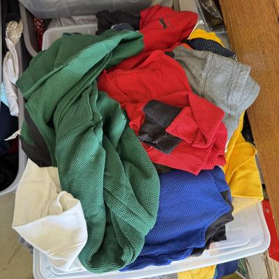 LOT 255G: Six Mystery Totes of Clothing: Variety of Sizes, Styles & More